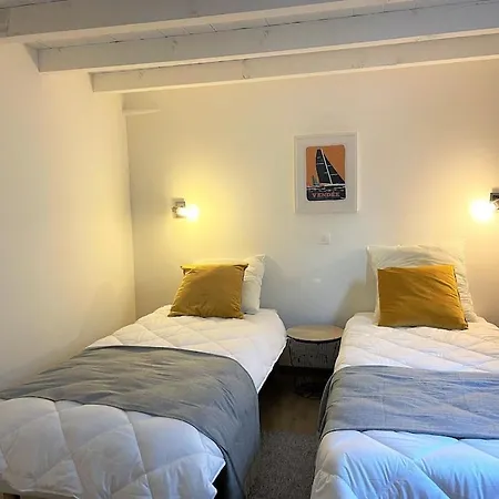 بيت للعطل 150 M De La Grande Plage-quartier Arago-charmante Maison 5 Pieces لي سابلِ دولونْ